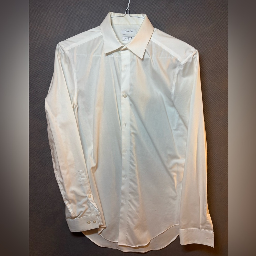 Calvin Klein Men’s Dress Shirt White